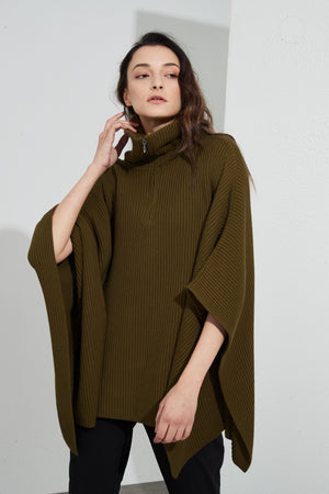 ZIP COLLAR PONCHO