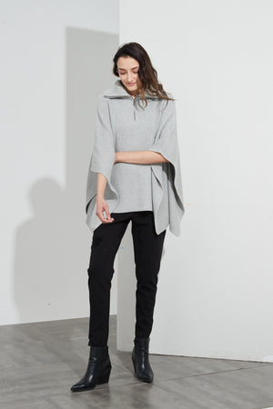 ZIP COLLAR PONCHO