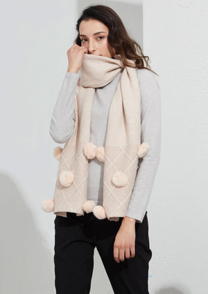 POM POM SCARF