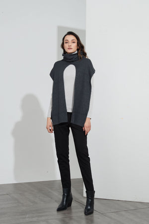 VERSATILE SCARF