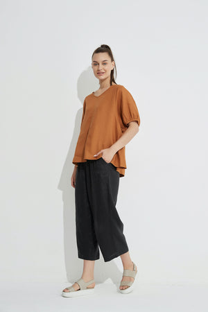 BISHOP SLEEVE TEE