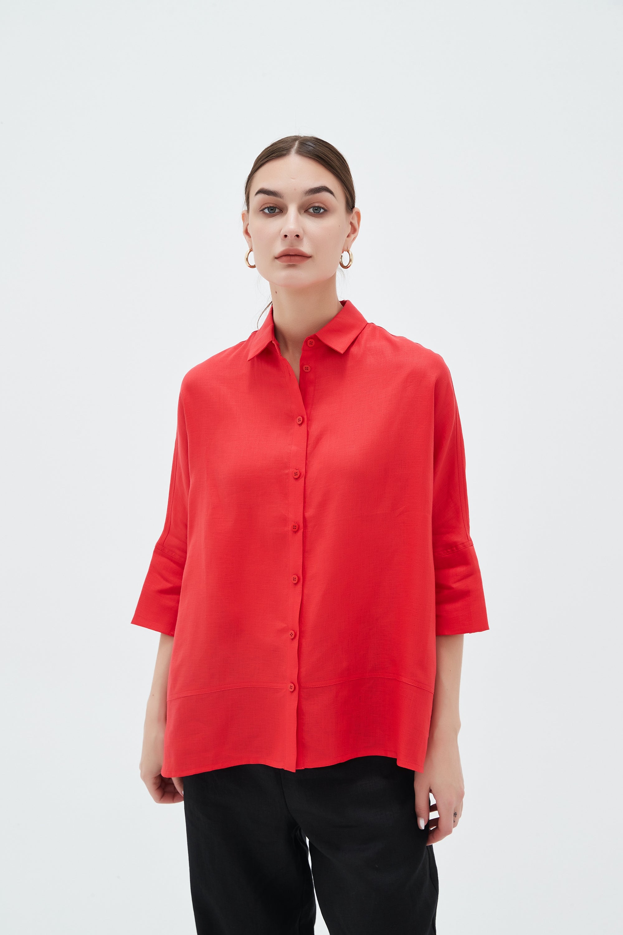 DEEP HEM LINEN SHIRT