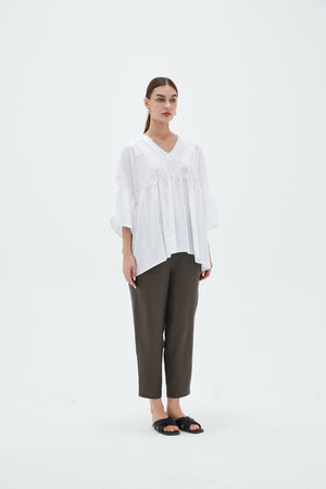 V NECK GATHER SLEEVE TOP