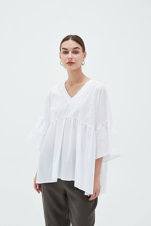 V NECK GATHER SLEEVE TOP