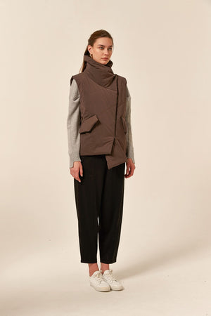 STEP HEM VEST
