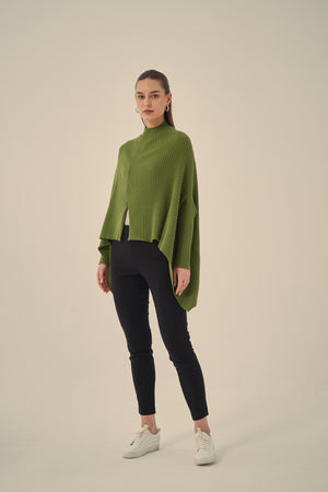 SPLIT FRONT KNIT