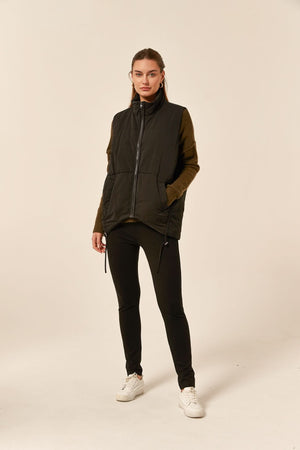 PADDED RUCHED VEST