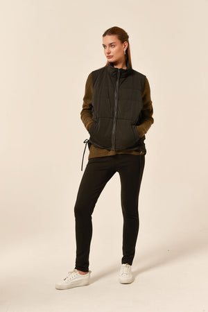 PADDED RUCHED VEST