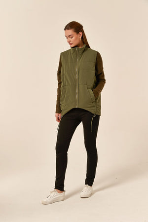 PADDED RUCHED VEST