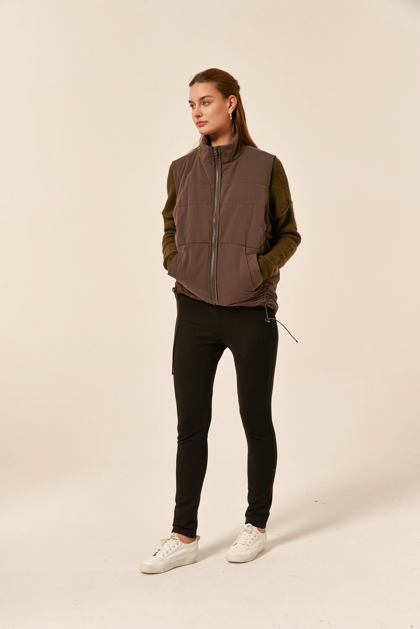 PADDED RUCHED VEST