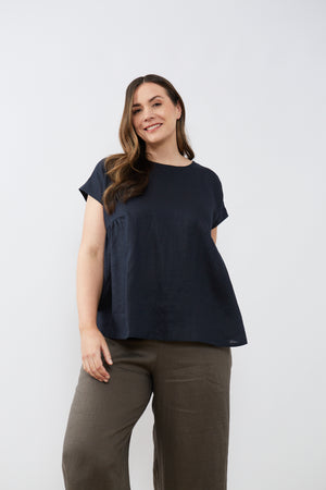 RELAXED GATHER TOP