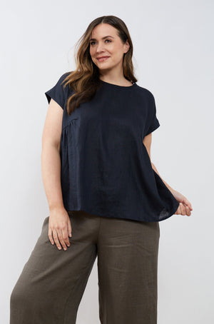 RELAXED GATHER TOP