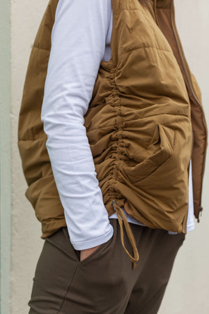 PADDED RUCHED VEST