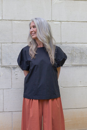 BALLOON SLEEVE TOP