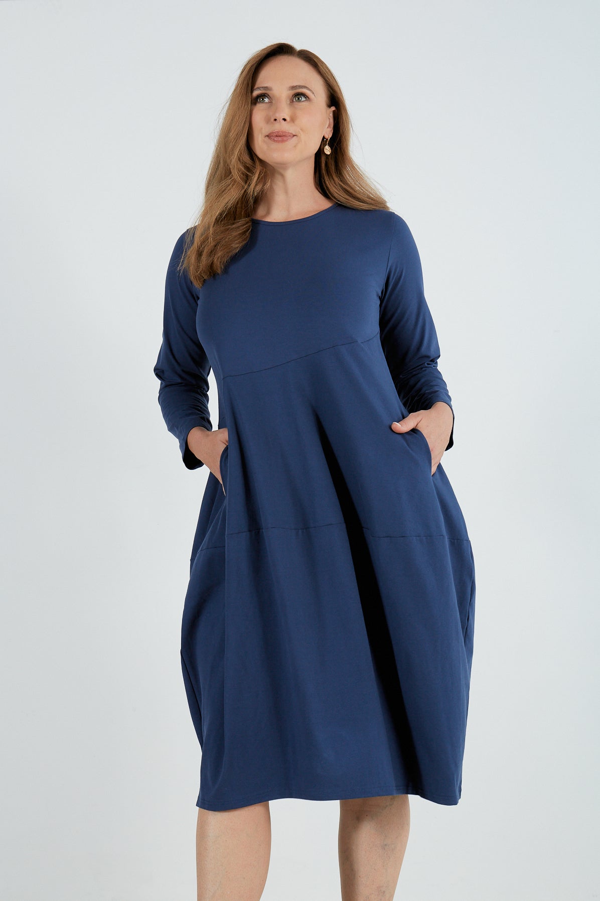 LONG SLEEVE DIAGONAL SEAM DRESS