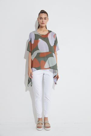 EXAGGERATED HEM TOP