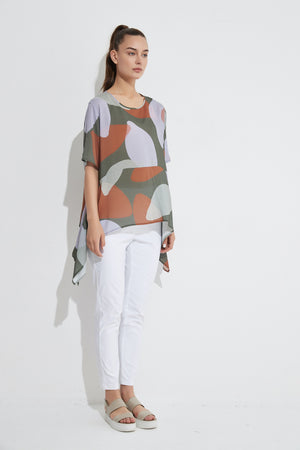 EXAGGERATED HEM TOP