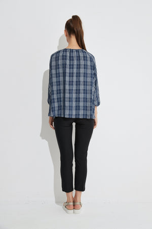 GATHERED NECK BLOUSE