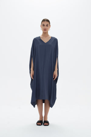 V NECK RELAXED DRESS