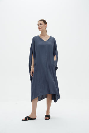 V NECK RELAXED DRESS