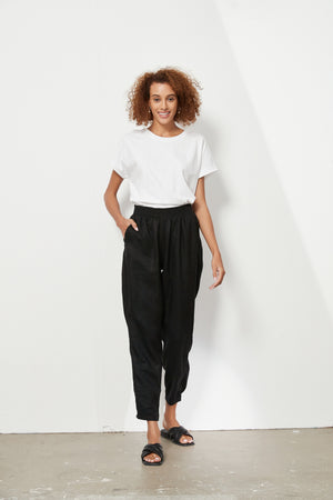 SLIM LINEN PANT