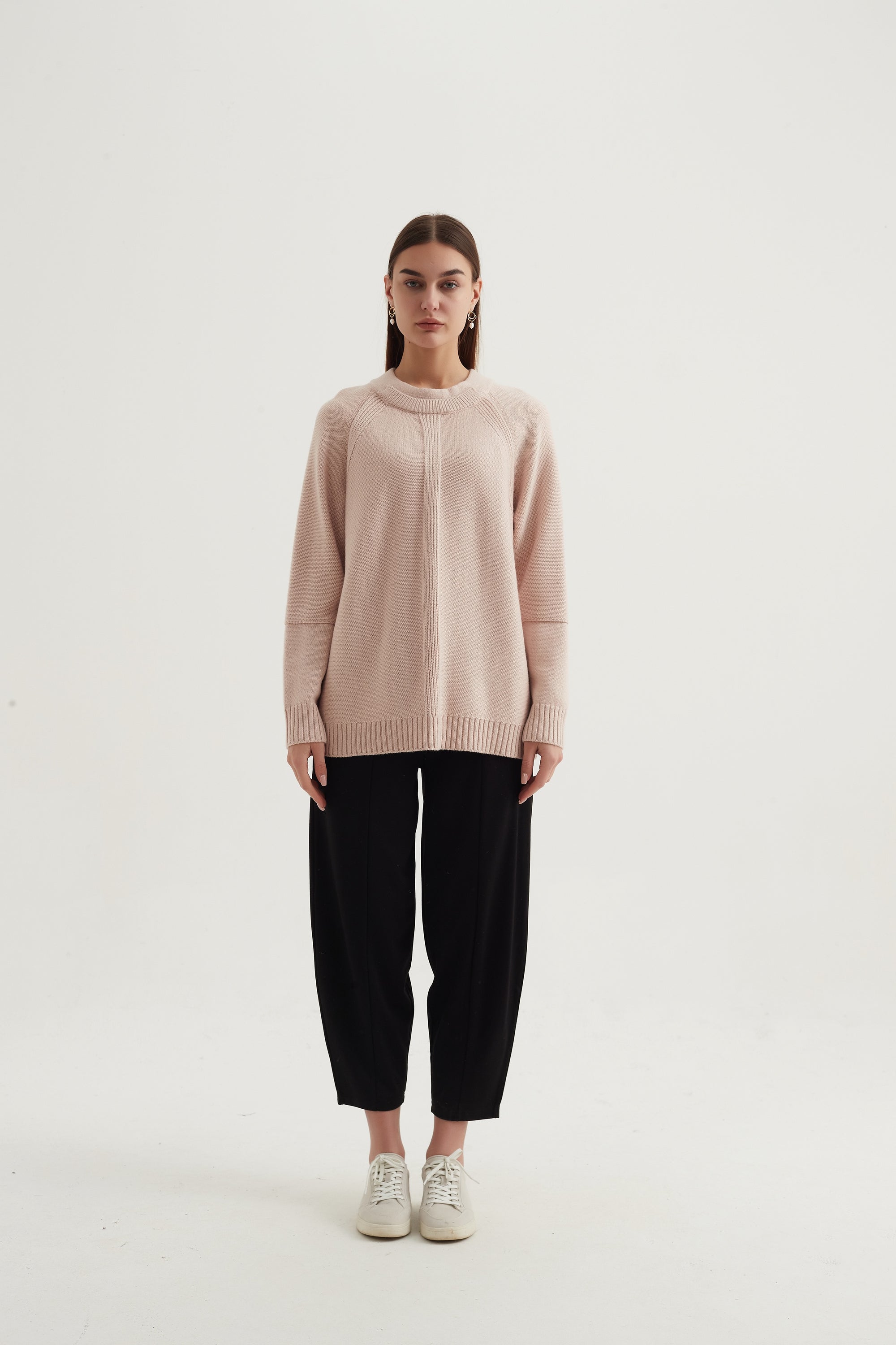 RAGLAN DETAIL CREW KNIT