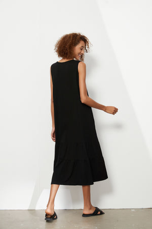 TIERED V NECK JERSEY DRESS