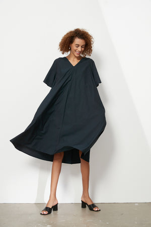 FLUTTER SLEEVE DRESS