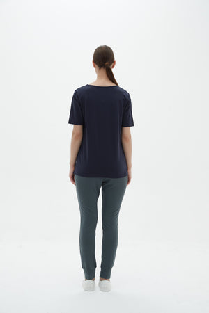 SLIM FIT STEP HEM TEE