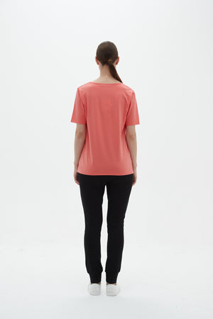 SLIM FIT STEP HEM TEE