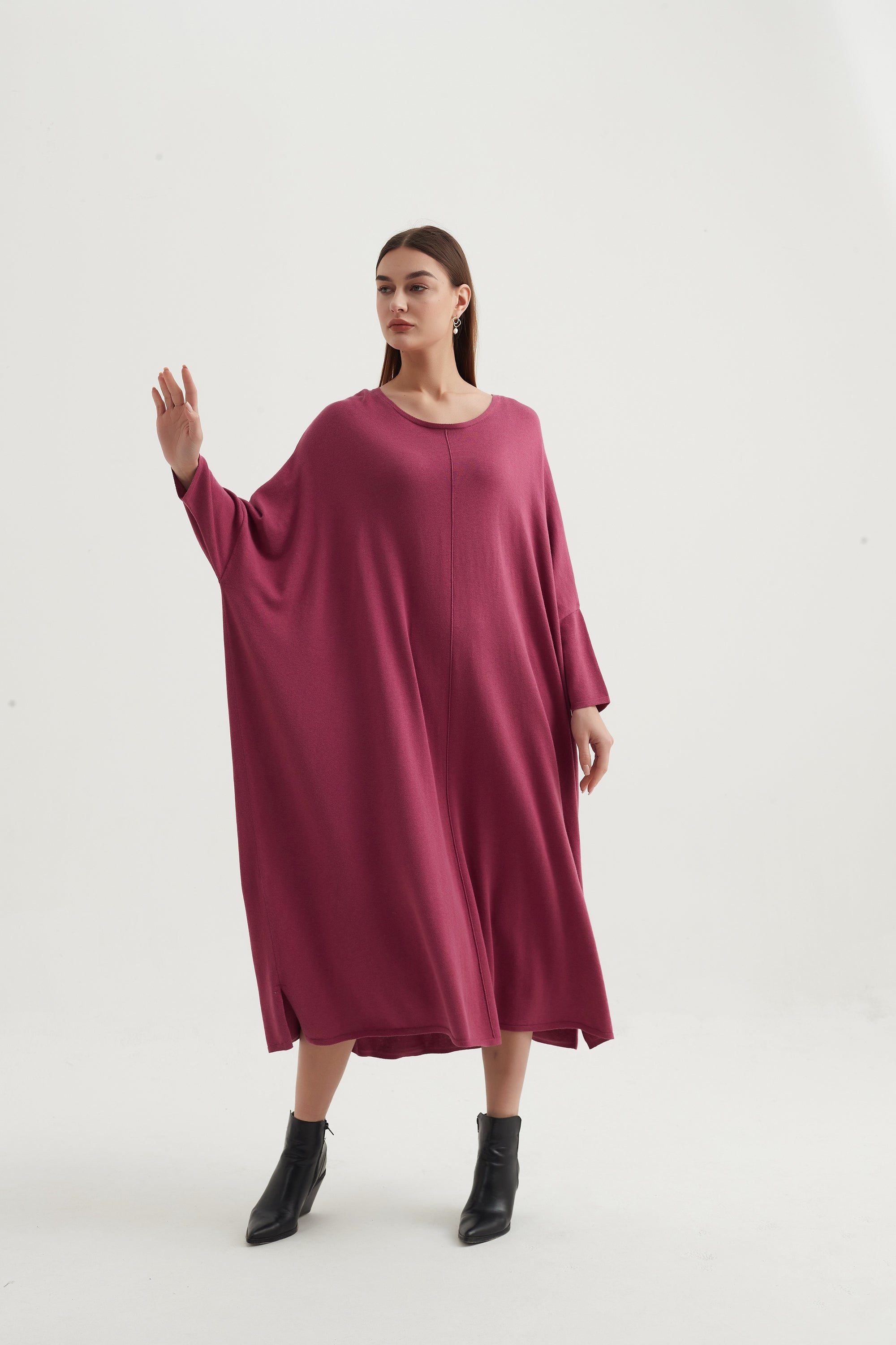 OVERSIZED BOXY KNIT DRESS