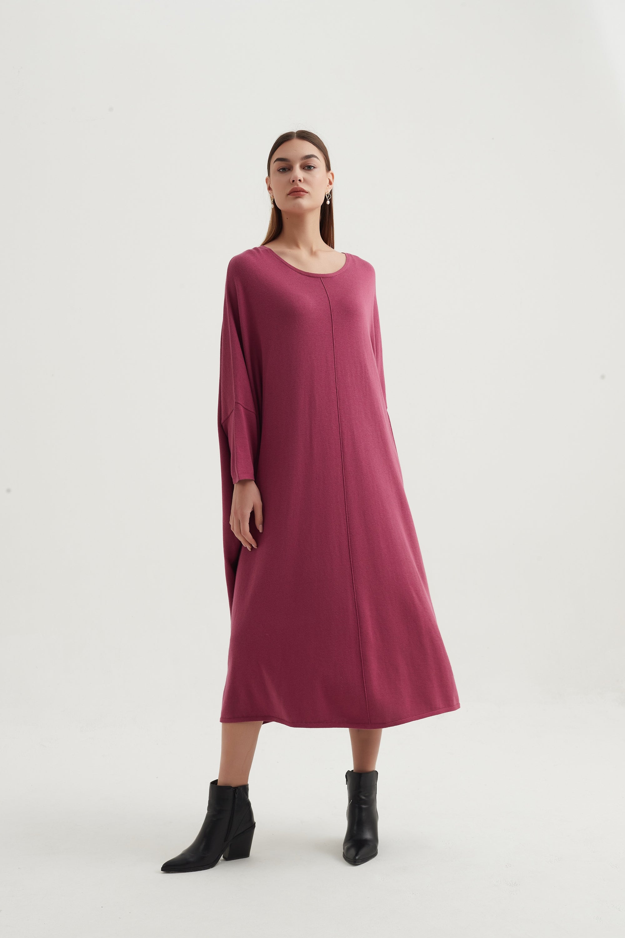 OVERSIZED BOXY KNIT DRESS