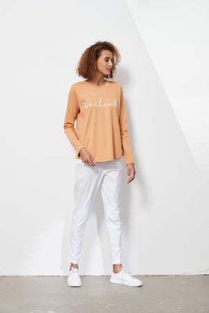 LONG SLEEVE SCRIPT TEE