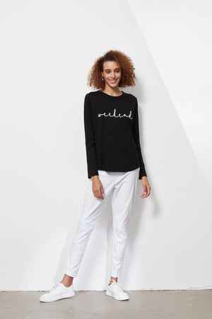 LONG SLEEVE SCRIPT TEE