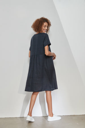 HIGH SEAM POCKET DRESS