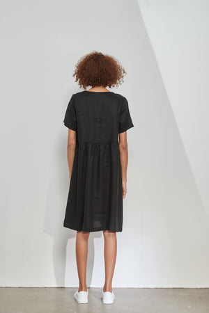 HIGH SEAM POCKET DRESS