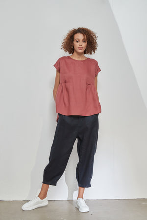 RELAXED GATHER TOP