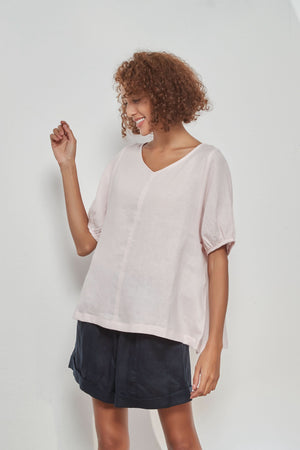 BISHOP SLEEVE TEE