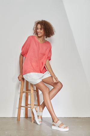 BISHOP SLEEVE TEE