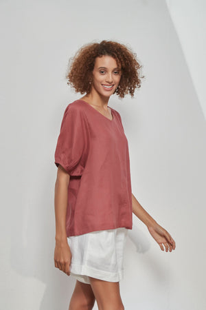 BISHOP SLEEVE TEE