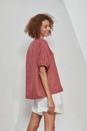 BISHOP SLEEVE TEE
