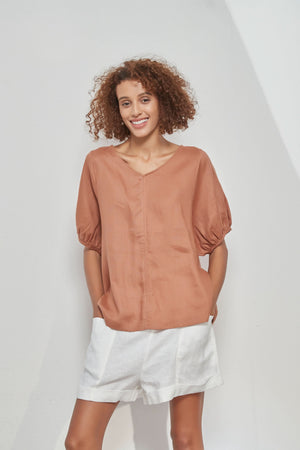 BISHOP SLEEVE TEE
