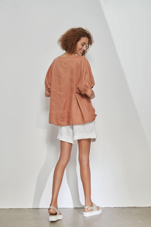 BISHOP SLEEVE TEE
