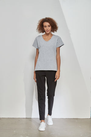 V NECK TEE