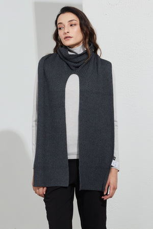 VERSATILE SCARF