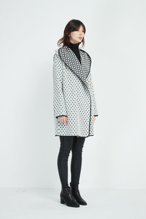 DOTTED COAT