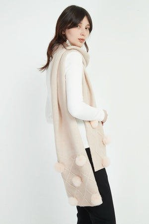POM POM SCARF