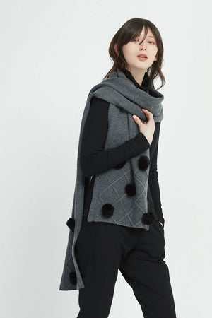 POM POM SCARF